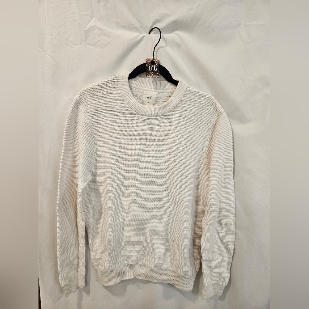 016 H&M White Knit Sweater Crew Neck